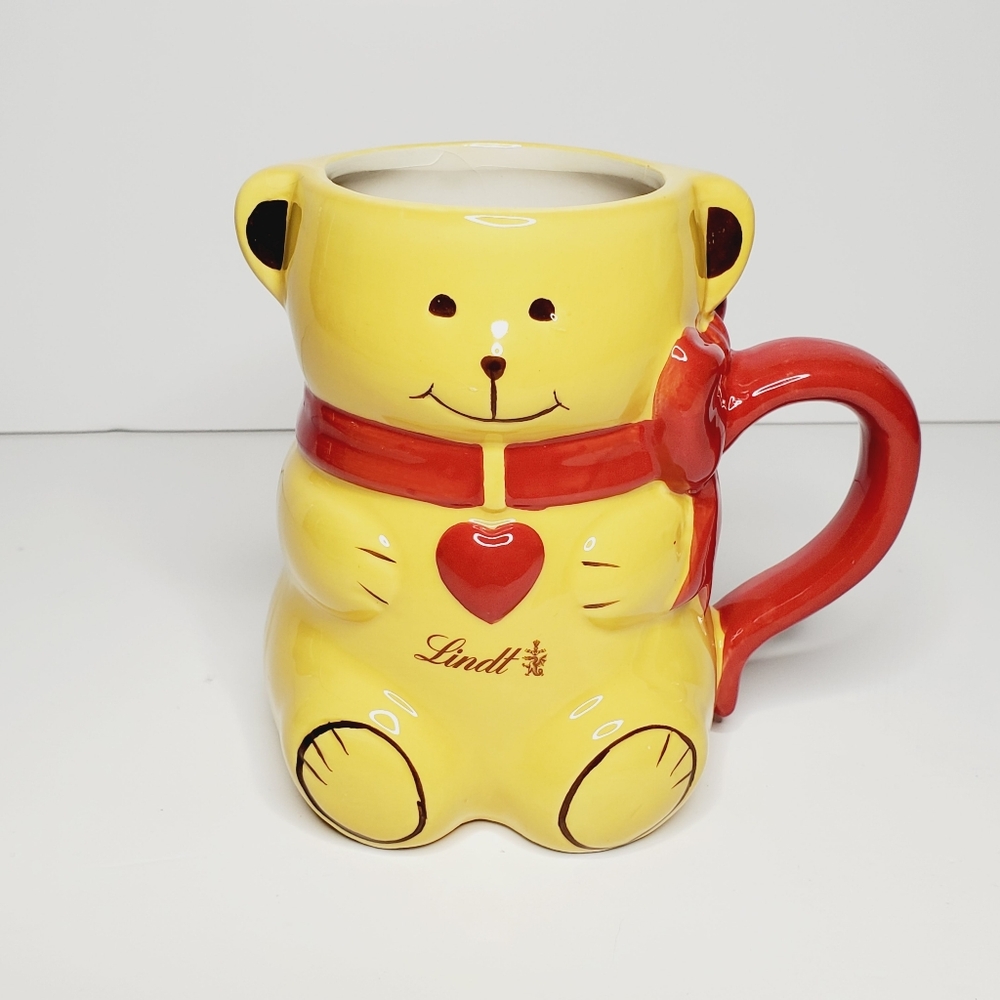 Lindt Bear 3D Mug With Red Bow And Heart